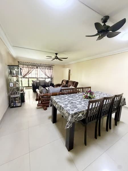 183A Rivervale Crescent, 183A Rivervale Crescent, 3 Bedrooms, 1,184 sqft, HDB Flat For Sale, by Muhammed Faizal, 500235640 - Living Room - PropertyGuru.com.sg
