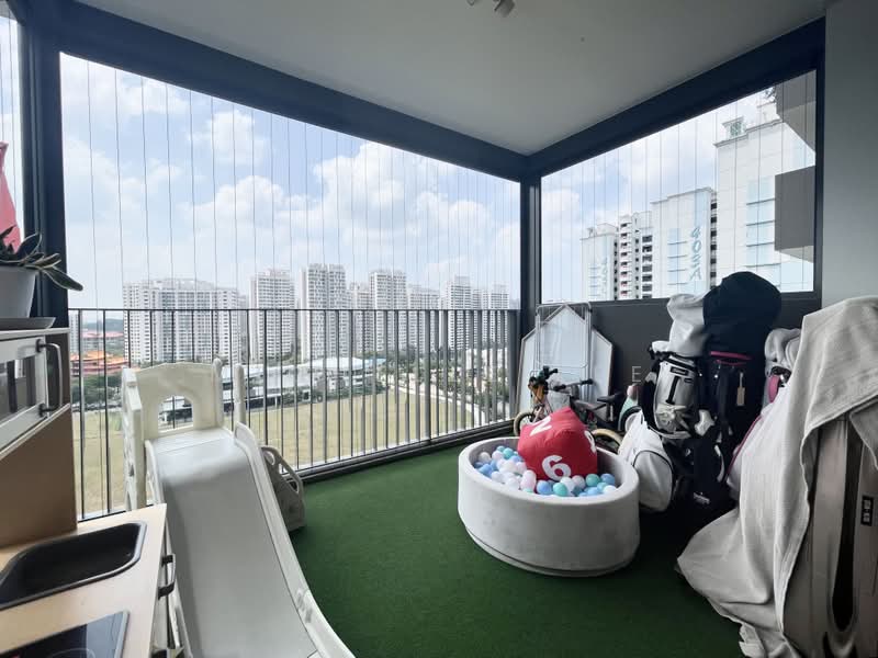 The Topiary, 13 Fernvale Lane, 3 Bedrooms, 915 sqft, Condominium For Sale, by Michelle Lee, 500235651 - PropertyGuru.com.sg