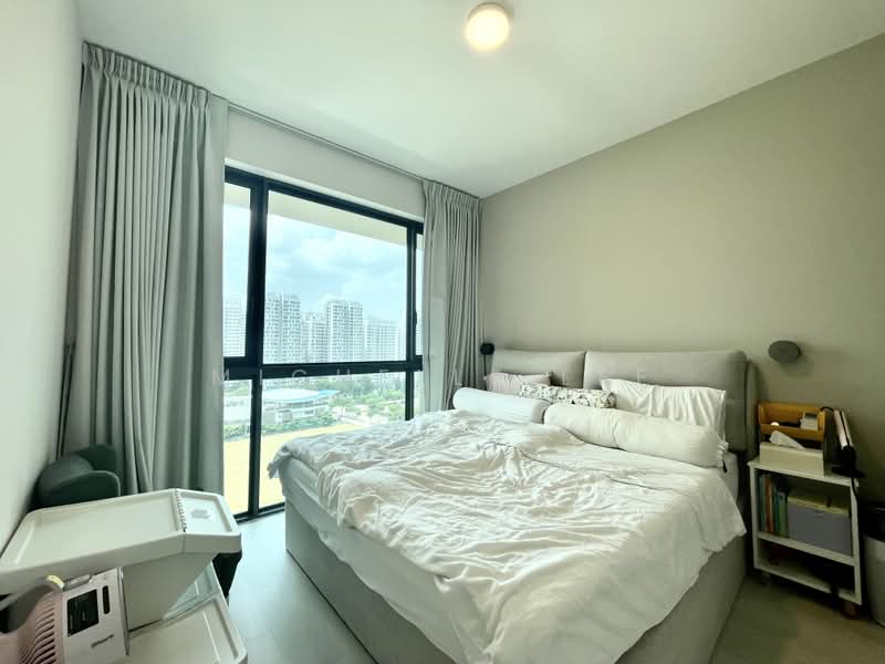 The Topiary, 13 Fernvale Lane, 3 Bedrooms, 915 sqft, Condominium For Sale, by Michelle Lee, 500235651 - Bedroom - PropertyGuru.com.sg