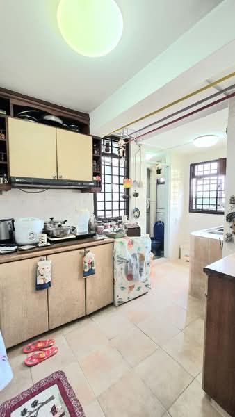 82 Commonwealth Close, 82 Commonwealth Close, 2 Bedrooms, 646 sqft, HDB Flat For Sale, by Jolene Yang, 500235652 - PropertyGuru.com.sg