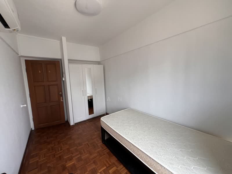 People's Park Complex, 1 Park Road, Room Rental, 80 sqft, Apartment For Rent, by Lillian Koh, 500235655 - Bedroom - PropertyGuru.com.sg