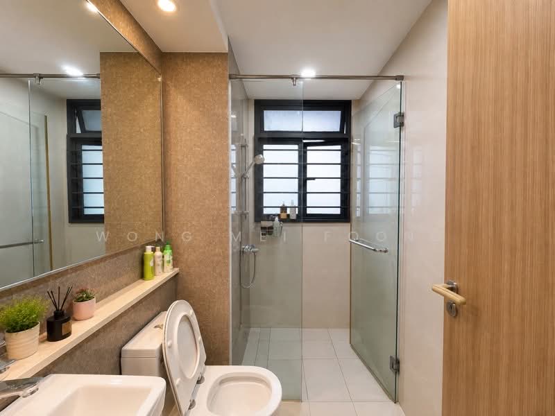 Twin Fountains, 11A Woodlands Avenue 6, 4 Bedrooms, 1,206 sqft, Executive Condominium For Sale, by Wong Mei Foong, 500235660 - PropertyGuru.com.sg