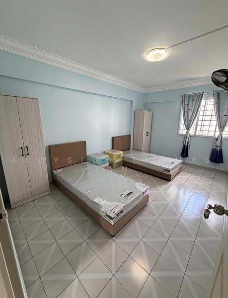 441 Jurong West Avenue 1, 441 Jurong West Avenue 1, Room Rental, 120 sqft, HDB Flat For Rent, by Aloysius Thomas Tan, 500235663 - Bedroom - PropertyGuru.com.sg