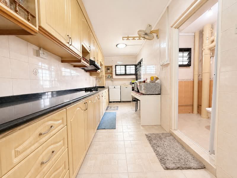 262A Compassvale Street, 262A Compassvale Street, 3 Bedrooms, 1,184 sqft, HDB Flat For Sale, by Cedric Chan, 500235664 - Kitchen - PropertyGuru.com.sg