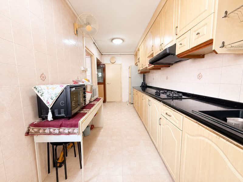 262A Compassvale Street, 262A Compassvale Street, 3 Bedrooms, 1,184 sqft, HDB Flat For Sale, by Cedric Chan, 500235664 - Kitchen - PropertyGuru.com.sg