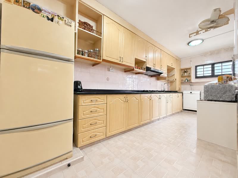 262A Compassvale Street, 262A Compassvale Street, 3 Bedrooms, 1,184 sqft, HDB Flat For Sale, by Cedric Chan, 500235664 - Kitchen - PropertyGuru.com.sg