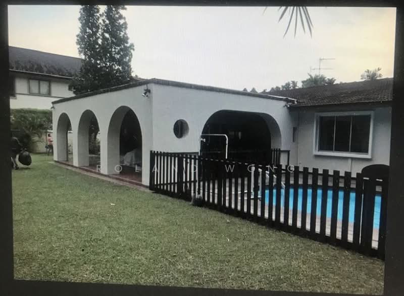 Single Storey Good Class Bungalow at Binjai Park for sale, Binjai Park, Clementi Park / Upper Bukit Timah, 5 Bedrooms, 5,000 sqft, Good Class Bungalow For Sale, by Roland Wong, 500235665 - Exterior - PropertyGuru.com.sg