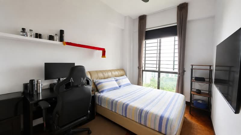 Regent Heights, 56 Bukit Batok East Avenue 5, 3 Bedrooms, 1,496 sqft, Condominium For Sale, by Ammon Lim, 500235673 - Bedroom - PropertyGuru.com.sg