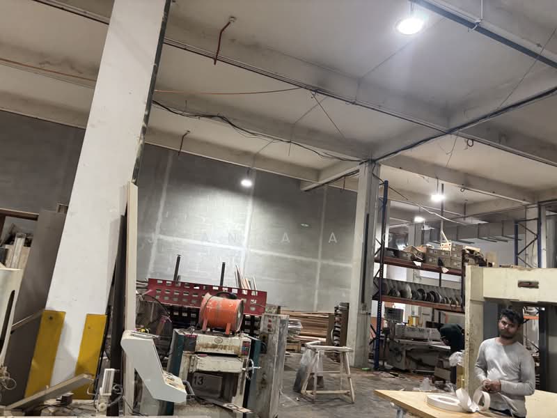 20 Tuas Avenue 6, 20 Tuas Avenue 6, Boon Lay / Jurong / Tuas, 13,000 sqft, Factory / Workshop (B2) For Rent, by Joanna Ang, 500235676 - Interior - CommercialGuru.com.sg