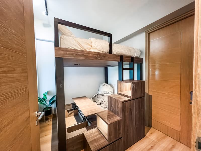 Coco Palms, 21 Pasir Ris Grove, 4 Bedrooms, 1,378 sqft, Condominium For Sale, by Karen Tan, 500235677 - Bedroom - PropertyGuru.com.sg