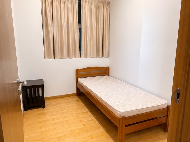 Mandale Heights, 45 Mandalay Road, 2 Bedrooms, 764 sqft, Apartment For Rent, by John Lee, 500235680 - Bedroom - PropertyGuru.com.sg