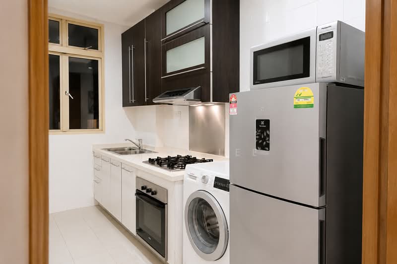 Mandale Heights, 45 Mandalay Road, 2 Bedrooms, 764 sqft, Apartment For Rent, by John Lee, 500235680 - Kitchen - PropertyGuru.com.sg