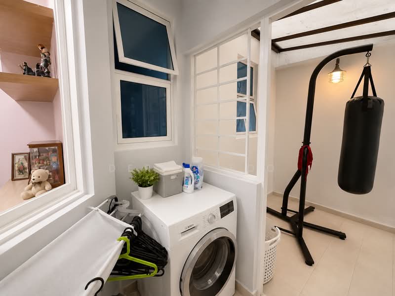 Northoaks, 28 Woodlands Cresent, 2 Bedrooms, 1,173 sqft, Condominium For Sale, by Derick Foo, 500235705 - Interior - PropertyGuru.com.sg