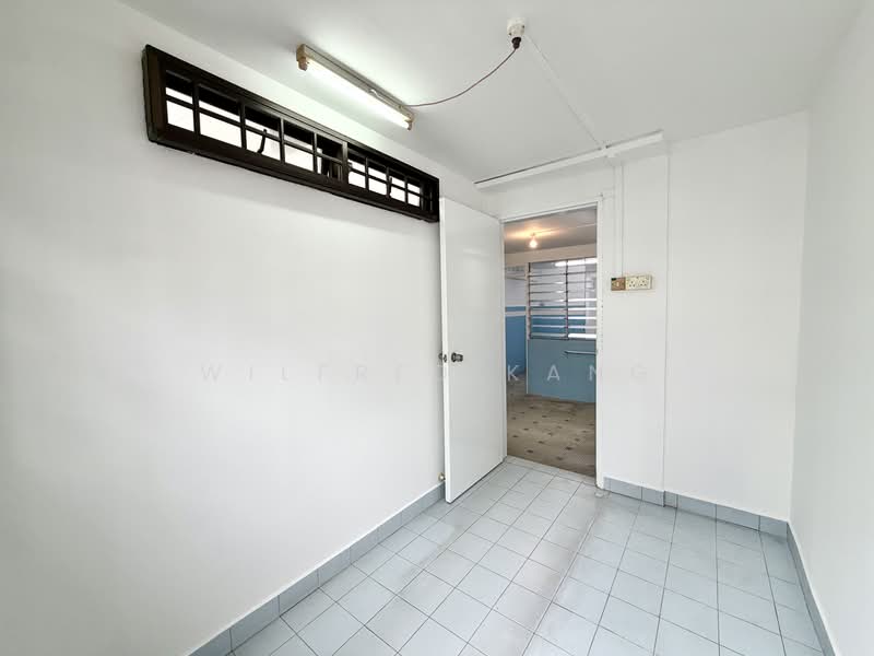 115 Lorong 1 Toa Payoh, 115 Lorong 1 Toa Payoh, 2 Bedrooms, 700 sqft, HDB Flat For Sale, by Wilfred Kang, 500235710 - Extended Room - PropertyGuru.com.sg