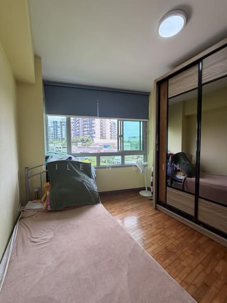 272B Sengkang Central, 272B Sengkang Central, 3 Bedrooms, 1,003 sqft, HDB Flat For Sale, by Eileen Chin, 500235731 - Bedroom - PropertyGuru.com.sg