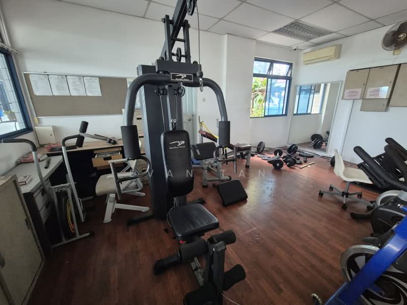 Palm Lodge, 4 Geylang Lor 37, Room Rental, 150 sqft, Condominium For Rent, by Evan Tan, 500235735 - Gym - PropertyGuru.com.sg
