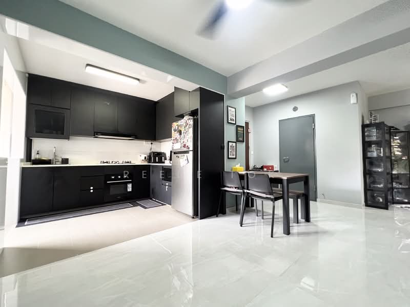 464B Bukit Batok West Avenue 8, 464B Bukit Batok West Avenue 8, 3 Bedrooms, 1,001 sqft, HDB Flat For Sale, by Reene Tok, 500235738 - Kitchen - PropertyGuru.com.sg