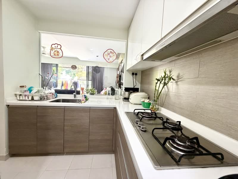 The Rainforest, 345 Choa Chu Kang Avenue 3, 3 Bedrooms, 1,152 sqft, Executive Condominium For Sale, by Nick Tan, 500235758 - Kitchen - PropertyGuru.com.sg