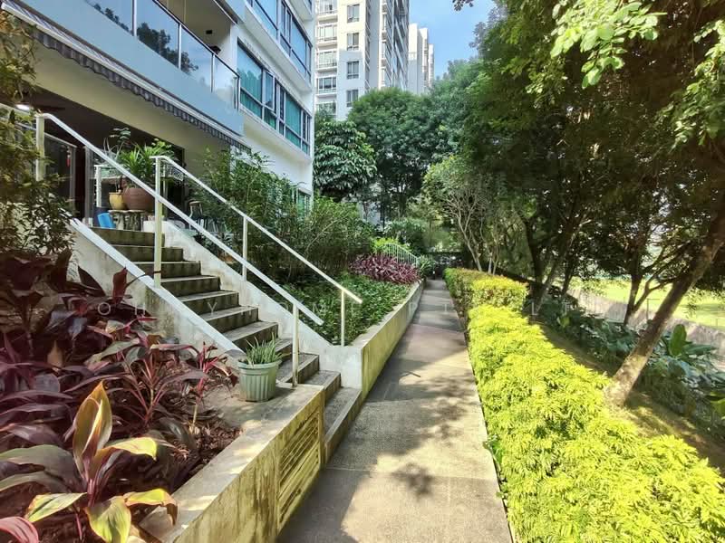 Waterfront Waves, 768 Bedok Reservoir Road, 3 Bedrooms, 1,302 sqft, Condominium For Sale, by EVON NG, 500235760 - Exterior - PropertyGuru.com.sg
