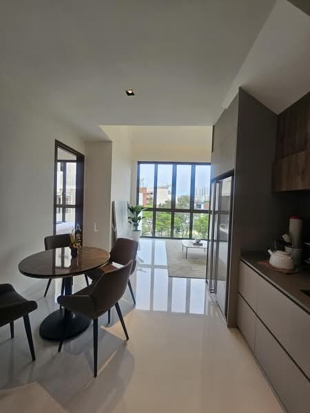 Beautifully Designed, 3-Bedroom, ParkSuites at Holland, Tanglin / Holland / Bukit Timah, 3 Bedrooms, 1,421 sqft, Condominium For Sale, by Alvin Yeo, 500235778 - Dining Room - PropertyGuru.com.sg