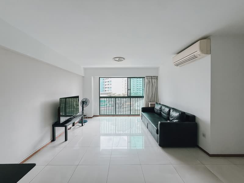Pinnacle @ Duxton, 1E Cantonment Road, 3 Bedrooms, 1,001 sqft, HDB Flat For Sale, by Linda Sim, 500235791 - Living Room - PropertyGuru.com.sg