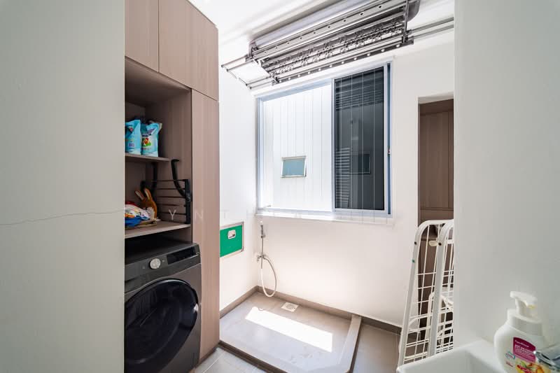 Bishan Park Condo, 14 Sin Ming Walk, 3 Bedrooms, 1,324 sqft, Condominium For Sale, by Cynthia Tan, 500235792 - Yard - PropertyGuru.com.sg
