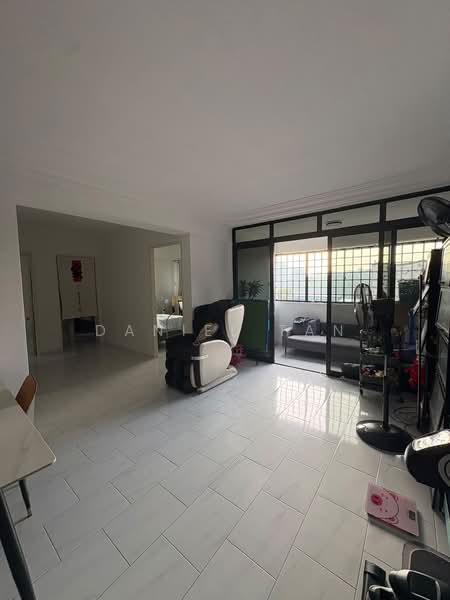 928 Yishun Central 1, 928 Yishun Central 1, 4 Bedrooms, 1,333 sqft, HDB Flat For Rent, by Daniel Tan, 500235796 - Living Room - PropertyGuru.com.sg