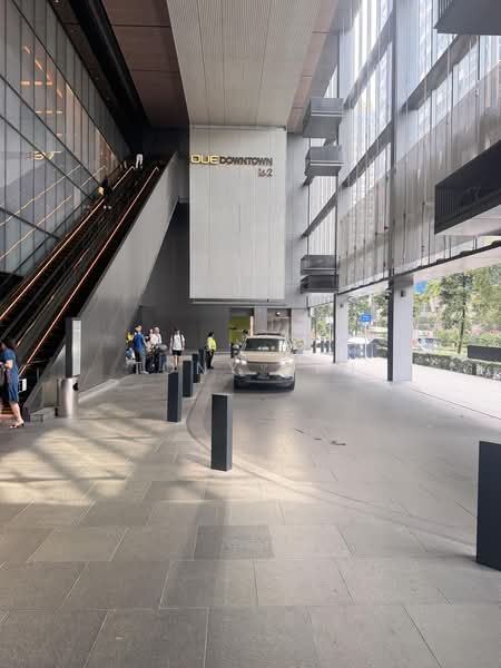 OUE Downtown 2, 6 Shenton Way, 48,639 sqft, Office For Rent, by Tony Eyu, 500235803 - Exterior - CommercialGuru.com.sg