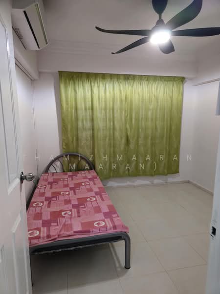 Block 855 Woodlands St 83, 83, 3 Bedrooms, 1,119 sqft, HDB Flat For Rent, by Thamizhmaaran (Maaran), 500235813 - 3rd Bedroom - PropertyGuru.com.sg