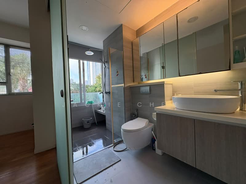 Kerrisdale, 30 Sturdee Road, 3 Bedrooms, 1,300 sqft, Condominium For Rent, by Jackie Chen, 500235823 - Bathroom - PropertyGuru.com.sg