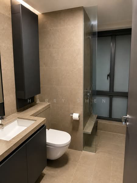 Skysuites @ Anson, 8 Enggor Street, Room Rental, 100 sqft, Condominium For Rent, by Harry Shen, 500235826 - Bathroom - PropertyGuru.com.sg