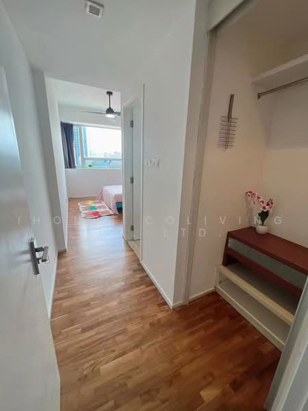 Kerrisdale, 30 Sturdee Road, Room Rental, 100 sqft, Condominium For Rent, by ling, 500235827 - Corridor - PropertyGuru.com.sg