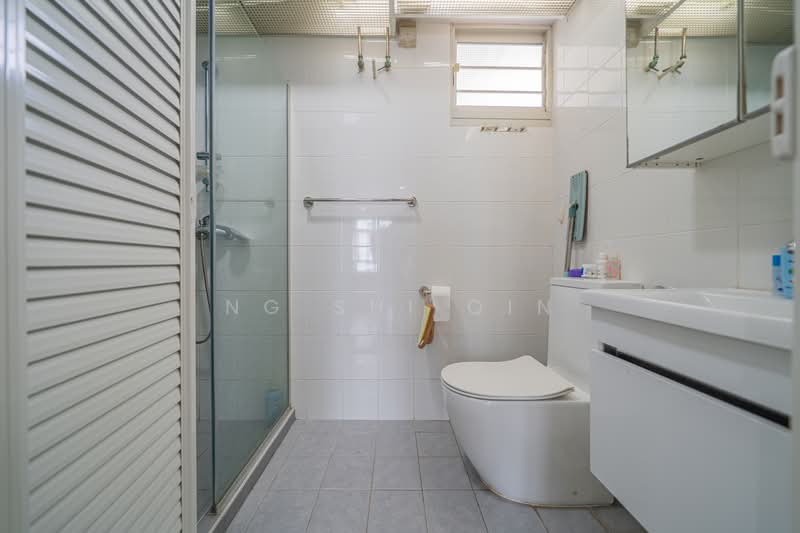 175A Corporation Tiara, 175A Yung Kuang Road, 4 Bedrooms, 1,216 sqft, HDB Flat For Sale, by Ng Shi Qin, 500235830 - Bathroom - PropertyGuru.com.sg