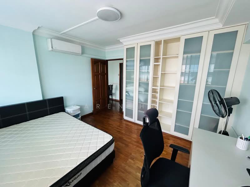 818 Tampines Street 81, 818 Tampines Street 81, 3 Bedrooms, 1,130 sqft, HDB Flat For Rent, by Jaren Hoo, 500235832 - Bedroom - PropertyGuru.com.sg