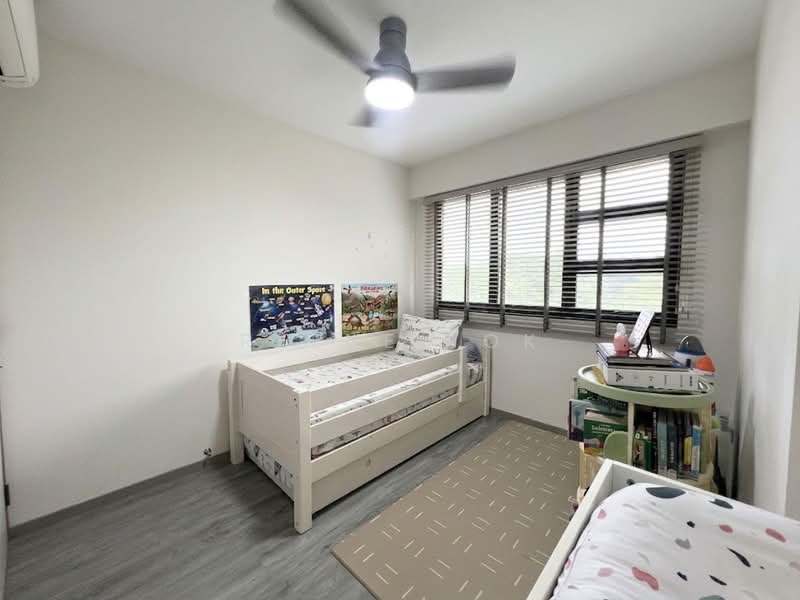 467A Bukit Batok West Avenue 9, 467A Bukit Batok West Avenue 9, 3 Bedrooms, 1,001 sqft, HDB Flat For Sale, by Reene Tok, 500235838 - Bedroom - PropertyGuru.com.sg