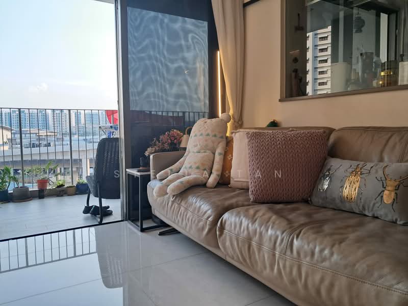 Rivercove Residences EC, 22 Anchorvale Ln, Hougang / Punggol / Sengkang, 3 Bedrooms, 1,109 sqft, Condominium For Sale, by Stella Tan, 500235843 - Living Room - PropertyGuru.com.sg