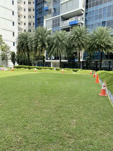 The Santorini, 21 Tampines Street 86, 1 Bedroom, 527 sqft, Condominium For Rent, by Lynn Wong, 500235848 - Exterior - PropertyGuru.com.sg