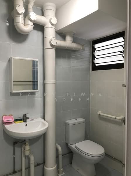 539 Ang Mo Kio Avenue 10, 539 Ang Mo Kio Avenue 10, Ang Mo Kio / Bishan / Thomson, 3 Bedrooms, 1,270 sqft, HDB Flat For Sale, by Parry Tiwari Pradeep, 500235871 - Bathroom - PropertyGuru.com.sg