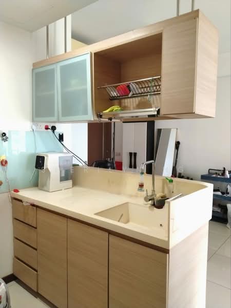Parc Vera, Hougang Street 32, 2 Bedrooms, 786 sqft, Condominium For Rent, by Sherilyn Ng, 500235879 - Kitchen - PropertyGuru.com.sg