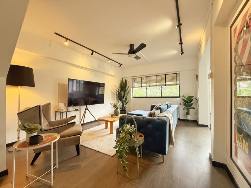 123 Pasir Ris Street 11, 123 Pasir Ris Street 11, 4 Bedrooms, 1,582 sqft, HDB Flat For Sale, by Fariz Rashid, 500235881 - Living Room - PropertyGuru.com.sg