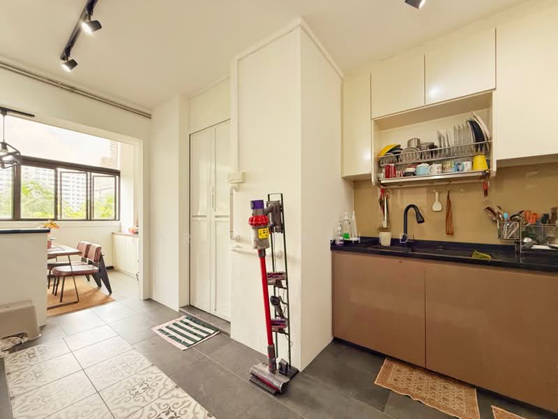 123 Pasir Ris Street 11, 123 Pasir Ris Street 11, 4 Bedrooms, 1,582 sqft, HDB Flat For Sale, by Fariz Rashid, 500235881 - Kitchen - PropertyGuru.com.sg