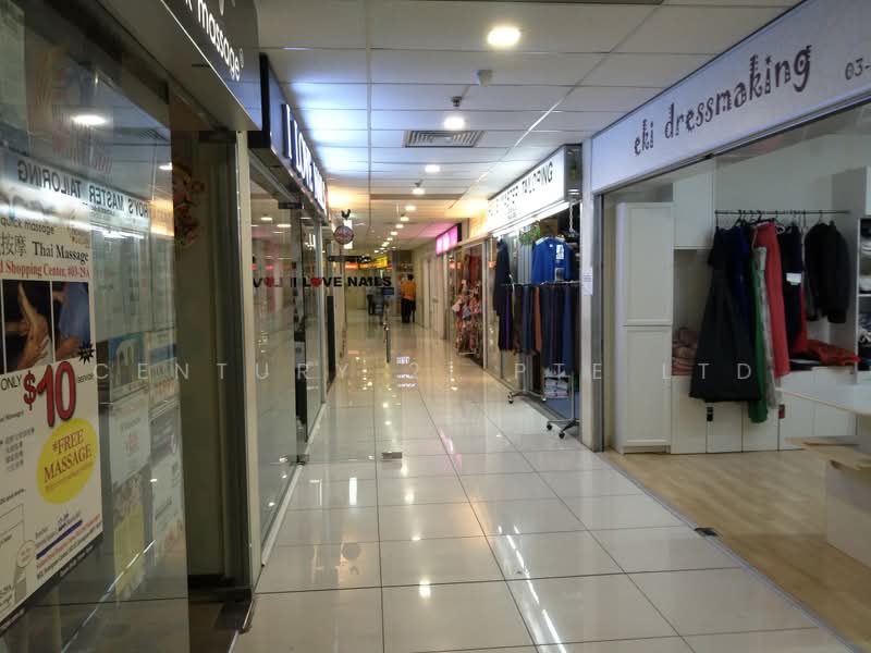 Holland Road Shopping Centre, 211 Holland Avenue, Tanglin / Holland / Bukit Timah, 129 sqft, Other Retail For Rent, by EDDY, 500235885 - Corridor - CommercialGuru.com.sg