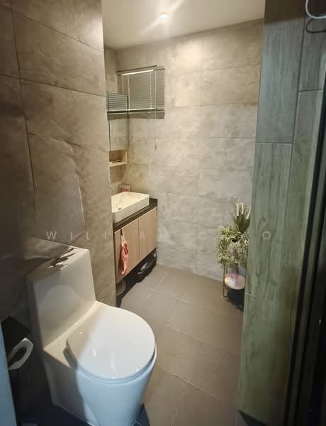 Simsville, 2 Geylang East Avenue 2, Room Rental, 140 sqft, Condominium For Rent, by William Chao, 500235887 - Bathroom - PropertyGuru.com.sg
