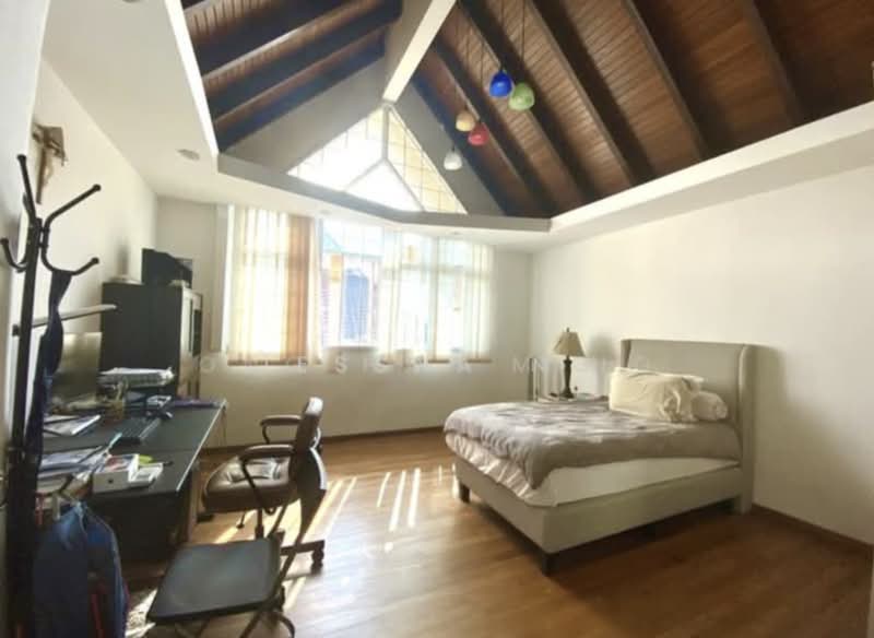 cotswold close, cotswold close, 7 Bedrooms, 6,000 sqft, Detached House For Rent, by Jessna Ng, 500235888 - Bedroom - PropertyGuru.com.sg
