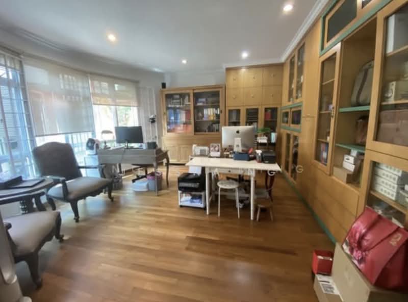 cotswold close, cotswold close, 7 Bedrooms, 6,000 sqft, Detached House For Rent, by Jessna Ng, 500235888 - Study - PropertyGuru.com.sg