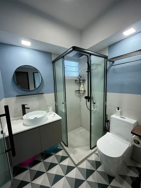 39A Margaret Drive, 39A Margaret Drive, 3 Bedrooms, 947 sqft, HDB Flat For Sale, by Jenny Tran, 500235889 - Bathroom - PropertyGuru.com.sg