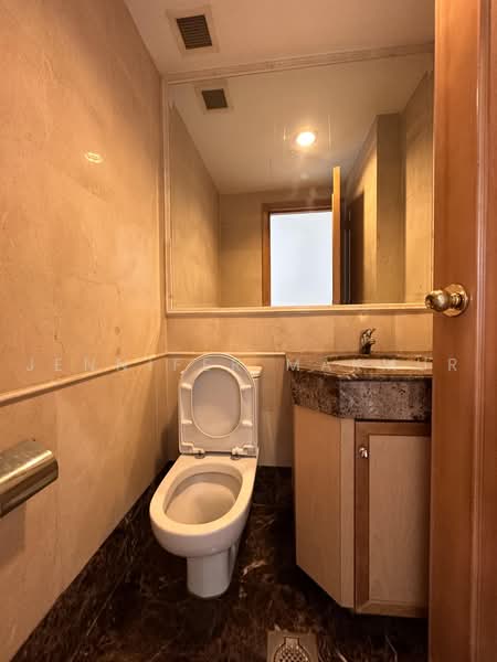 Thomson 800, 806 Thomson Road, 3 Bedrooms, 1,400 sqft, Condominium For Rent, by Jennifer Makmur, 500235893 - Bathroom - PropertyGuru.com.sg