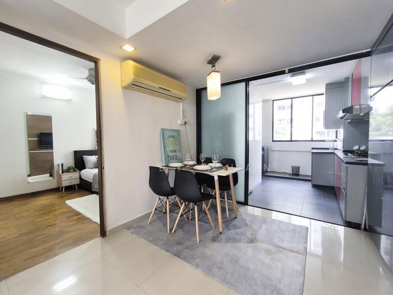 642 Hougang Avenue 8, 642 Hougang Avenue 8, 3 Bedrooms, 743 sqft, HDB Flat For Sale, by Ashley Huang, 500235902 - Dining area  - PropertyGuru.com.sg