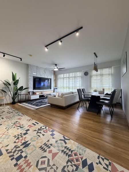 228A Punggol Field, 228A Punggol Field, 3 Bedrooms, 1,216 sqft, HDB Flat For Sale, by Malek Aziz, 500235904 - Living Room - PropertyGuru.com.sg