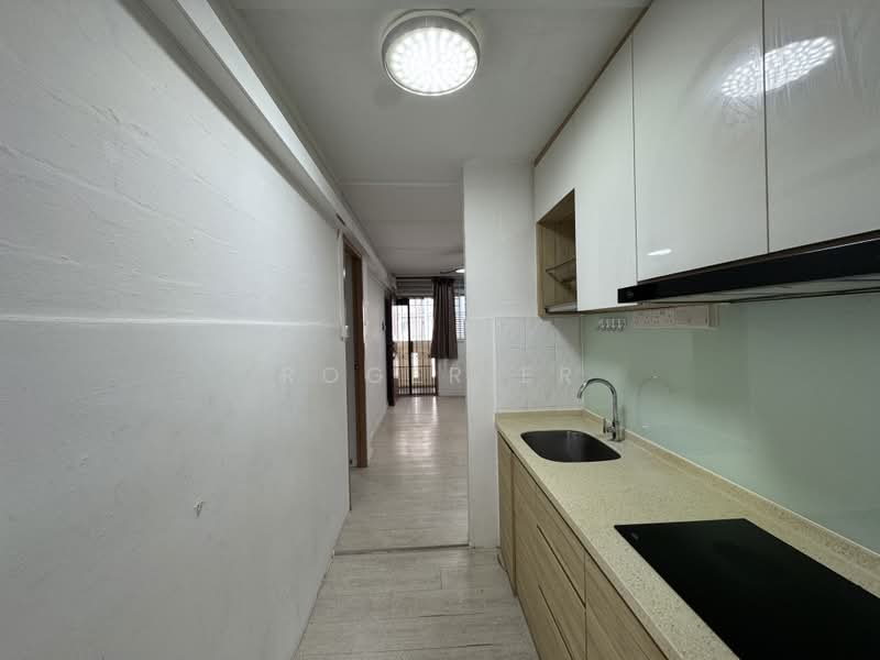 58 Lorong 4 Toa Payoh, 58 Lorong 4 Toa Payoh, 1 Bedroom, 452 sqft, HDB Flat For Sale, by Roger Er, 500235912 - Kitchen - PropertyGuru.com.sg